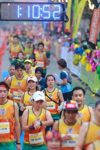BIB: 1052, 1602, 15250, 140, 15203
                            <button type="button" onclick="openModal(7446863)" class="btn btn-primary btn-sm float-right btn-popup" data-toggle="modal" data-target=".modal-high-quality">
                        <i class="fas fa-shopping-cart"></i> Add to Cart
                    </button>
                                            <button type="button" onclick="isThisMe(7446863, true)" class="btn btn-success btn-sm float-right btn-popup btn-isme hidden" data-toggle="tooltip" data-placement="bottom" title="นี่คือรูปของคุณใช่ไหม คลิกที่นี่เพื่อเอาเข้าอัลบั้ม">
                        <i class="fas fa-plus"></i> Add to album
                    </button>
                    <button type="button" onclick="isThisMe(7446863, false)" class="btn btn-warning btn-sm float-right btn-popup btn-isnotme hidden">
                        <i class="fas fa-ban"></i> Remove from album
                    </button>