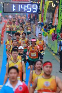 BIB: 1459, 10529
                            <button type="button" onclick="openModal(7696861)" class="btn btn-primary btn-sm float-right btn-popup" data-toggle="modal" data-target=".modal-high-quality">
                        <i class="fas fa-shopping-cart"></i> Add to Cart
                    </button>
                                            <button type="button" onclick="isThisMe(7696861, true)" class="btn btn-success btn-sm float-right btn-popup btn-isme hidden" data-toggle="tooltip" data-placement="bottom" title="นี่คือรูปของคุณใช่ไหม คลิกที่นี่เพื่อเอาเข้าอัลบั้ม">
                        <i class="fas fa-plus"></i> Add to album
                    </button>
                    <button type="button" onclick="isThisMe(7696861, false)" class="btn btn-warning btn-sm float-right btn-popup btn-isnotme hidden">
                        <i class="fas fa-ban"></i> Remove from album
                    </button>