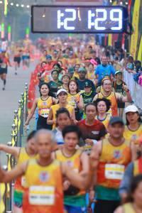 BIB: 1229
                            <button type="button" onclick="openModal(7720923)" class="btn btn-primary btn-sm float-right btn-popup" data-toggle="modal" data-target=".modal-high-quality">
                        <i class="fas fa-shopping-cart"></i> Add to Cart
                    </button>
                                            <button type="button" onclick="isThisMe(7720923, true)" class="btn btn-success btn-sm float-right btn-popup btn-isme hidden" data-toggle="tooltip" data-placement="bottom" title="นี่คือรูปของคุณใช่ไหม คลิกที่นี่เพื่อเอาเข้าอัลบั้ม">
                        <i class="fas fa-plus"></i> Add to album
                    </button>
                    <button type="button" onclick="isThisMe(7720923, false)" class="btn btn-warning btn-sm float-right btn-popup btn-isnotme hidden">
                        <i class="fas fa-ban"></i> Remove from album
                    </button>