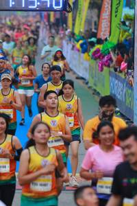 BIB: 10482, 108
                            <button type="button" onclick="openModal(7701237)" class="btn btn-primary btn-sm float-right btn-popup" data-toggle="modal" data-target=".modal-high-quality">
                        <i class="fas fa-shopping-cart"></i> Add to Cart
                    </button>
                                            <button type="button" onclick="isThisMe(7701237, true)" class="btn btn-success btn-sm float-right btn-popup btn-isme hidden" data-toggle="tooltip" data-placement="bottom" title="นี่คือรูปของคุณใช่ไหม คลิกที่นี่เพื่อเอาเข้าอัลบั้ม">
                        <i class="fas fa-plus"></i> Add to album
                    </button>
                    <button type="button" onclick="isThisMe(7701237, false)" class="btn btn-warning btn-sm float-right btn-popup btn-isnotme hidden">
                        <i class="fas fa-ban"></i> Remove from album
                    </button>