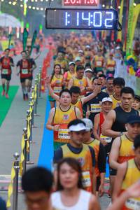 BIB: 1402, 1121, 11023
                            <button type="button" onclick="openModal(7457900)" class="btn btn-primary btn-sm float-right btn-popup" data-toggle="modal" data-target=".modal-high-quality">
                        <i class="fas fa-shopping-cart"></i> Add to Cart
                    </button>
                                            <button type="button" onclick="isThisMe(7457900, true)" class="btn btn-success btn-sm float-right btn-popup btn-isme hidden" data-toggle="tooltip" data-placement="bottom" title="นี่คือรูปของคุณใช่ไหม คลิกที่นี่เพื่อเอาเข้าอัลบั้ม">
                        <i class="fas fa-plus"></i> Add to album
                    </button>
                    <button type="button" onclick="isThisMe(7457900, false)" class="btn btn-warning btn-sm float-right btn-popup btn-isnotme hidden">
                        <i class="fas fa-ban"></i> Remove from album
                    </button>