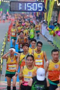 BIB: 505, 15562, 10095
                            <button type="button" onclick="openModal(7697500)" class="btn btn-primary btn-sm float-right btn-popup" data-toggle="modal" data-target=".modal-high-quality">
                        <i class="fas fa-shopping-cart"></i> Add to Cart
                    </button>
                                            <button type="button" onclick="isThisMe(7697500, true)" class="btn btn-success btn-sm float-right btn-popup btn-isme hidden" data-toggle="tooltip" data-placement="bottom" title="นี่คือรูปของคุณใช่ไหม คลิกที่นี่เพื่อเอาเข้าอัลบั้ม">
                        <i class="fas fa-plus"></i> Add to album
                    </button>
                    <button type="button" onclick="isThisMe(7697500, false)" class="btn btn-warning btn-sm float-right btn-popup btn-isnotme hidden">
                        <i class="fas fa-ban"></i> Remove from album
                    </button>