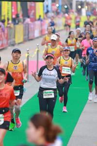 BIB: 0957, 20398
                            <button type="button" onclick="openModal(7757285)" class="btn btn-primary btn-sm float-right btn-popup" data-toggle="modal" data-target=".modal-high-quality">
                        <i class="fas fa-shopping-cart"></i> Add to Cart
                    </button>
                                            <button type="button" onclick="isThisMe(7757285, true)" class="btn btn-success btn-sm float-right btn-popup btn-isme hidden" data-toggle="tooltip" data-placement="bottom" title="นี่คือรูปของคุณใช่ไหม คลิกที่นี่เพื่อเอาเข้าอัลบั้ม">
                        <i class="fas fa-plus"></i> Add to album
                    </button>
                    <button type="button" onclick="isThisMe(7757285, false)" class="btn btn-warning btn-sm float-right btn-popup btn-isnotme hidden">
                        <i class="fas fa-ban"></i> Remove from album
                    </button>