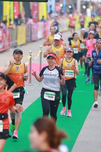 BIB: 20398, 2095
                            <button type="button" onclick="openModal(7757362)" class="btn btn-primary btn-sm float-right btn-popup" data-toggle="modal" data-target=".modal-high-quality">
                        <i class="fas fa-shopping-cart"></i> Add to Cart
                    </button>
                                            <button type="button" onclick="isThisMe(7757362, true)" class="btn btn-success btn-sm float-right btn-popup btn-isme hidden" data-toggle="tooltip" data-placement="bottom" title="นี่คือรูปของคุณใช่ไหม คลิกที่นี่เพื่อเอาเข้าอัลบั้ม">
                        <i class="fas fa-plus"></i> Add to album
                    </button>
                    <button type="button" onclick="isThisMe(7757362, false)" class="btn btn-warning btn-sm float-right btn-popup btn-isnotme hidden">
                        <i class="fas fa-ban"></i> Remove from album
                    </button>