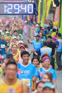 BIB: 12940
                            <button type="button" onclick="openModal(7759834)" class="btn btn-primary btn-sm float-right btn-popup" data-toggle="modal" data-target=".modal-high-quality">
                        <i class="fas fa-shopping-cart"></i> Add to Cart
                    </button>
                                            <button type="button" onclick="isThisMe(7759834, true)" class="btn btn-success btn-sm float-right btn-popup btn-isme hidden" data-toggle="tooltip" data-placement="bottom" title="นี่คือรูปของคุณใช่ไหม คลิกที่นี่เพื่อเอาเข้าอัลบั้ม">
                        <i class="fas fa-plus"></i> Add to album
                    </button>
                    <button type="button" onclick="isThisMe(7759834, false)" class="btn btn-warning btn-sm float-right btn-popup btn-isnotme hidden">
                        <i class="fas fa-ban"></i> Remove from album
                    </button>