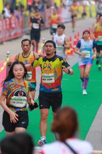 BIB: 2222, 21586, 75203
                            <button type="button" onclick="openModal(7777512)" class="btn btn-primary btn-sm float-right btn-popup" data-toggle="modal" data-target=".modal-high-quality">
                        <i class="fas fa-shopping-cart"></i> Add to Cart
                    </button>
                                            <button type="button" onclick="isThisMe(7777512, true)" class="btn btn-success btn-sm float-right btn-popup btn-isme hidden" data-toggle="tooltip" data-placement="bottom" title="นี่คือรูปของคุณใช่ไหม คลิกที่นี่เพื่อเอาเข้าอัลบั้ม">
                        <i class="fas fa-plus"></i> Add to album
                    </button>
                    <button type="button" onclick="isThisMe(7777512, false)" class="btn btn-warning btn-sm float-right btn-popup btn-isnotme hidden">
                        <i class="fas fa-ban"></i> Remove from album
                    </button>