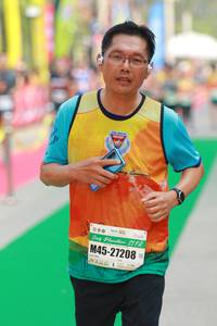 BIB: 2112, 27208
                            <button type="button" onclick="openModal(7330876)" class="btn btn-primary btn-sm float-right btn-popup" data-toggle="modal" data-target=".modal-high-quality">
                        <i class="fas fa-shopping-cart"></i> Add to Cart
                    </button>
                                            <button type="button" onclick="isThisMe(7330876, true)" class="btn btn-success btn-sm float-right btn-popup btn-isme hidden" data-toggle="tooltip" data-placement="bottom" title="นี่คือรูปของคุณใช่ไหม คลิกที่นี่เพื่อเอาเข้าอัลบั้ม">
                        <i class="fas fa-plus"></i> Add to album
                    </button>
                    <button type="button" onclick="isThisMe(7330876, false)" class="btn btn-warning btn-sm float-right btn-popup btn-isnotme hidden">
                        <i class="fas fa-ban"></i> Remove from album
                    </button>