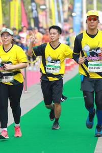 BIB: 21352, 26727, 21717
                            <button type="button" onclick="openModal(7328306)" class="btn btn-primary btn-sm float-right btn-popup" data-toggle="modal" data-target=".modal-high-quality">
                        <i class="fas fa-shopping-cart"></i> Add to Cart
                    </button>
                                            <button type="button" onclick="isThisMe(7328306, true)" class="btn btn-success btn-sm float-right btn-popup btn-isme hidden" data-toggle="tooltip" data-placement="bottom" title="นี่คือรูปของคุณใช่ไหม คลิกที่นี่เพื่อเอาเข้าอัลบั้ม">
                        <i class="fas fa-plus"></i> Add to album
                    </button>
                    <button type="button" onclick="isThisMe(7328306, false)" class="btn btn-warning btn-sm float-right btn-popup btn-isnotme hidden">
                        <i class="fas fa-ban"></i> Remove from album
                    </button>