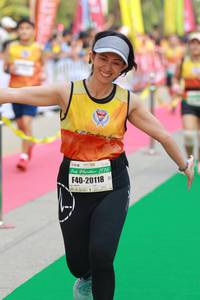 BIB: 20118
                            <button type="button" onclick="openModal(8332132)" class="btn btn-primary btn-sm float-right btn-popup" data-toggle="modal" data-target=".modal-high-quality">
                        <i class="fas fa-shopping-cart"></i> Add to Cart
                    </button>
                                            <button type="button" onclick="isThisMe(8332132, true)" class="btn btn-success btn-sm float-right btn-popup btn-isme hidden" data-toggle="tooltip" data-placement="bottom" title="นี่คือรูปของคุณใช่ไหม คลิกที่นี่เพื่อเอาเข้าอัลบั้ม">
                        <i class="fas fa-plus"></i> Add to album
                    </button>
                    <button type="button" onclick="isThisMe(8332132, false)" class="btn btn-warning btn-sm float-right btn-popup btn-isnotme hidden">
                        <i class="fas fa-ban"></i> Remove from album
                    </button>