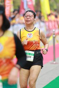 BIB: 5271
                            <button type="button" onclick="openModal(8335808)" class="btn btn-primary btn-sm float-right btn-popup" data-toggle="modal" data-target=".modal-high-quality">
                        <i class="fas fa-shopping-cart"></i> Add to Cart
                    </button>
                                            <button type="button" onclick="isThisMe(8335808, true)" class="btn btn-success btn-sm float-right btn-popup btn-isme hidden" data-toggle="tooltip" data-placement="bottom" title="นี่คือรูปของคุณใช่ไหม คลิกที่นี่เพื่อเอาเข้าอัลบั้ม">
                        <i class="fas fa-plus"></i> Add to album
                    </button>
                    <button type="button" onclick="isThisMe(8335808, false)" class="btn btn-warning btn-sm float-right btn-popup btn-isnotme hidden">
                        <i class="fas fa-ban"></i> Remove from album
                    </button>