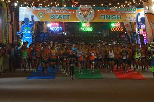 BIB: 40001, 42195, 00006, 40008, 500
                            <button type="button" onclick="openModal(8344699)" class="btn btn-primary btn-sm float-right btn-popup" data-toggle="modal" data-target=".modal-high-quality">
                        <i class="fas fa-shopping-cart"></i> Add to Cart
                    </button>
                                            <button type="button" onclick="isThisMe(8344699, true)" class="btn btn-success btn-sm float-right btn-popup btn-isme hidden" data-toggle="tooltip" data-placement="bottom" title="นี่คือรูปของคุณใช่ไหม คลิกที่นี่เพื่อเอาเข้าอัลบั้ม">
                        <i class="fas fa-plus"></i> Add to album
                    </button>
                    <button type="button" onclick="isThisMe(8344699, false)" class="btn btn-warning btn-sm float-right btn-popup btn-isnotme hidden">
                        <i class="fas fa-ban"></i> Remove from album
                    </button>