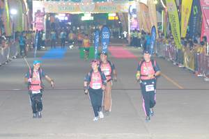 BIB: 
                            <button type="button" onclick="openModal(8367035)" class="btn btn-primary btn-sm float-right btn-popup" data-toggle="modal" data-target=".modal-high-quality">
                        <i class="fas fa-shopping-cart"></i> Add to Cart
                    </button>
                                            <button type="button" onclick="isThisMe(8367035, true)" class="btn btn-success btn-sm float-right btn-popup btn-isme hidden" data-toggle="tooltip" data-placement="bottom" title="นี่คือรูปของคุณใช่ไหม คลิกที่นี่เพื่อเอาเข้าอัลบั้ม">
                        <i class="fas fa-plus"></i> Add to album
                    </button>
                    <button type="button" onclick="isThisMe(8367035, false)" class="btn btn-warning btn-sm float-right btn-popup btn-isnotme hidden">
                        <i class="fas fa-ban"></i> Remove from album
                    </button>