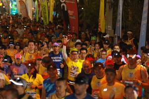 BIB: 
                            <button type="button" onclick="openModal(8355139)" class="btn btn-primary btn-sm float-right btn-popup" data-toggle="modal" data-target=".modal-high-quality">
                        <i class="fas fa-shopping-cart"></i> Add to Cart
                    </button>
                                            <button type="button" onclick="isThisMe(8355139, true)" class="btn btn-success btn-sm float-right btn-popup btn-isme hidden" data-toggle="tooltip" data-placement="bottom" title="นี่คือรูปของคุณใช่ไหม คลิกที่นี่เพื่อเอาเข้าอัลบั้ม">
                        <i class="fas fa-plus"></i> Add to album
                    </button>
                    <button type="button" onclick="isThisMe(8355139, false)" class="btn btn-warning btn-sm float-right btn-popup btn-isnotme hidden">
                        <i class="fas fa-ban"></i> Remove from album
                    </button>