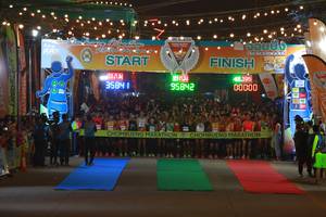 BIB: 1013, 42195, 3584, 0000, 35842
                            <button type="button" onclick="openModal(8343791)" class="btn btn-primary btn-sm float-right btn-popup" data-toggle="modal" data-target=".modal-high-quality">
                        <i class="fas fa-shopping-cart"></i> Add to Cart
                    </button>
                                            <button type="button" onclick="isThisMe(8343791, true)" class="btn btn-success btn-sm float-right btn-popup btn-isme hidden" data-toggle="tooltip" data-placement="bottom" title="นี่คือรูปของคุณใช่ไหม คลิกที่นี่เพื่อเอาเข้าอัลบั้ม">
                        <i class="fas fa-plus"></i> Add to album
                    </button>
                    <button type="button" onclick="isThisMe(8343791, false)" class="btn btn-warning btn-sm float-right btn-popup btn-isnotme hidden">
                        <i class="fas fa-ban"></i> Remove from album
                    </button>