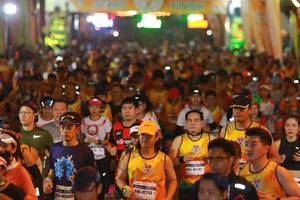 BIB: 4682, 42793, 46501
                            <button type="button" onclick="openModal(8359552)" class="btn btn-primary btn-sm float-right btn-popup" data-toggle="modal" data-target=".modal-high-quality">
                        <i class="fas fa-shopping-cart"></i> Add to Cart
                    </button>
                                            <button type="button" onclick="isThisMe(8359552, true)" class="btn btn-success btn-sm float-right btn-popup btn-isme hidden" data-toggle="tooltip" data-placement="bottom" title="นี่คือรูปของคุณใช่ไหม คลิกที่นี่เพื่อเอาเข้าอัลบั้ม">
                        <i class="fas fa-plus"></i> Add to album
                    </button>
                    <button type="button" onclick="isThisMe(8359552, false)" class="btn btn-warning btn-sm float-right btn-popup btn-isnotme hidden">
                        <i class="fas fa-ban"></i> Remove from album
                    </button>