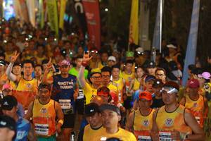 BIB: 1404798, 45935, 4307
                            <button type="button" onclick="openModal(8355547)" class="btn btn-primary btn-sm float-right btn-popup" data-toggle="modal" data-target=".modal-high-quality">
                        <i class="fas fa-shopping-cart"></i> Add to Cart
                    </button>
                                            <button type="button" onclick="isThisMe(8355547, true)" class="btn btn-success btn-sm float-right btn-popup btn-isme hidden" data-toggle="tooltip" data-placement="bottom" title="นี่คือรูปของคุณใช่ไหม คลิกที่นี่เพื่อเอาเข้าอัลบั้ม">
                        <i class="fas fa-plus"></i> Add to album
                    </button>
                    <button type="button" onclick="isThisMe(8355547, false)" class="btn btn-warning btn-sm float-right btn-popup btn-isnotme hidden">
                        <i class="fas fa-ban"></i> Remove from album
                    </button>