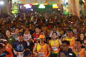 BIB: 42793, 45501
                            <button type="button" onclick="openModal(8359532)" class="btn btn-primary btn-sm float-right btn-popup" data-toggle="modal" data-target=".modal-high-quality">
                        <i class="fas fa-shopping-cart"></i> Add to Cart
                    </button>
                                            <button type="button" onclick="isThisMe(8359532, true)" class="btn btn-success btn-sm float-right btn-popup btn-isme hidden" data-toggle="tooltip" data-placement="bottom" title="นี่คือรูปของคุณใช่ไหม คลิกที่นี่เพื่อเอาเข้าอัลบั้ม">
                        <i class="fas fa-plus"></i> Add to album
                    </button>
                    <button type="button" onclick="isThisMe(8359532, false)" class="btn btn-warning btn-sm float-right btn-popup btn-isnotme hidden">
                        <i class="fas fa-ban"></i> Remove from album
                    </button>