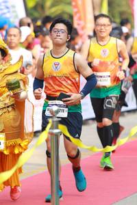 BIB: 47337, 211
                            <button type="button" onclick="openModal(7340620)" class="btn btn-primary btn-sm float-right btn-popup" data-toggle="modal" data-target=".modal-high-quality">
                        <i class="fas fa-shopping-cart"></i> Add to Cart
                    </button>
                                            <button type="button" onclick="isThisMe(7340620, true)" class="btn btn-success btn-sm float-right btn-popup btn-isme hidden" data-toggle="tooltip" data-placement="bottom" title="นี่คือรูปของคุณใช่ไหม คลิกที่นี่เพื่อเอาเข้าอัลบั้ม">
                        <i class="fas fa-plus"></i> Add to album
                    </button>
                    <button type="button" onclick="isThisMe(7340620, false)" class="btn btn-warning btn-sm float-right btn-popup btn-isnotme hidden">
                        <i class="fas fa-ban"></i> Remove from album
                    </button>
