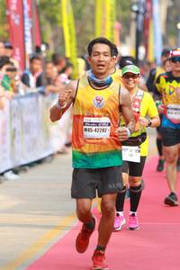 BIB: 4770, 42282
                            <button type="button" onclick="openModal(7343843)" class="btn btn-primary btn-sm float-right btn-popup" data-toggle="modal" data-target=".modal-high-quality">
                        <i class="fas fa-shopping-cart"></i> Add to Cart
                    </button>
                                            <button type="button" onclick="isThisMe(7343843, true)" class="btn btn-success btn-sm float-right btn-popup btn-isme hidden" data-toggle="tooltip" data-placement="bottom" title="นี่คือรูปของคุณใช่ไหม คลิกที่นี่เพื่อเอาเข้าอัลบั้ม">
                        <i class="fas fa-plus"></i> Add to album
                    </button>
                    <button type="button" onclick="isThisMe(7343843, false)" class="btn btn-warning btn-sm float-right btn-popup btn-isnotme hidden">
                        <i class="fas fa-ban"></i> Remove from album
                    </button>