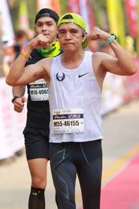 BIB: 424, 4065, 421952, 46155
                            <button type="button" onclick="openModal(7343998)" class="btn btn-primary btn-sm float-right btn-popup" data-toggle="modal" data-target=".modal-high-quality">
                        <i class="fas fa-shopping-cart"></i> Add to Cart
                    </button>
                                            <button type="button" onclick="isThisMe(7343998, true)" class="btn btn-success btn-sm float-right btn-popup btn-isme hidden" data-toggle="tooltip" data-placement="bottom" title="นี่คือรูปของคุณใช่ไหม คลิกที่นี่เพื่อเอาเข้าอัลบั้ม">
                        <i class="fas fa-plus"></i> Add to album
                    </button>
                    <button type="button" onclick="isThisMe(7343998, false)" class="btn btn-warning btn-sm float-right btn-popup btn-isnotme hidden">
                        <i class="fas fa-ban"></i> Remove from album
                    </button>