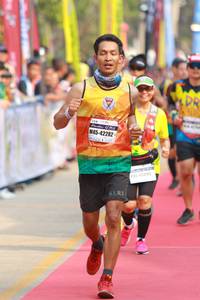 BIB: 42282, 4093
                            <button type="button" onclick="openModal(7343836)" class="btn btn-primary btn-sm float-right btn-popup" data-toggle="modal" data-target=".modal-high-quality">
                        <i class="fas fa-shopping-cart"></i> Add to Cart
                    </button>
                                            <button type="button" onclick="isThisMe(7343836, true)" class="btn btn-success btn-sm float-right btn-popup btn-isme hidden" data-toggle="tooltip" data-placement="bottom" title="นี่คือรูปของคุณใช่ไหม คลิกที่นี่เพื่อเอาเข้าอัลบั้ม">
                        <i class="fas fa-plus"></i> Add to album
                    </button>
                    <button type="button" onclick="isThisMe(7343836, false)" class="btn btn-warning btn-sm float-right btn-popup btn-isnotme hidden">
                        <i class="fas fa-ban"></i> Remove from album
                    </button>