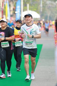 BIB: 22274, 27399, 20586
                            <button type="button" onclick="openModal(7340426)" class="btn btn-primary btn-sm float-right btn-popup" data-toggle="modal" data-target=".modal-high-quality">
                        <i class="fas fa-shopping-cart"></i> Add to Cart
                    </button>
                                            <button type="button" onclick="isThisMe(7340426, true)" class="btn btn-success btn-sm float-right btn-popup btn-isme hidden" data-toggle="tooltip" data-placement="bottom" title="นี่คือรูปของคุณใช่ไหม คลิกที่นี่เพื่อเอาเข้าอัลบั้ม">
                        <i class="fas fa-plus"></i> Add to album
                    </button>
                    <button type="button" onclick="isThisMe(7340426, false)" class="btn btn-warning btn-sm float-right btn-popup btn-isnotme hidden">
                        <i class="fas fa-ban"></i> Remove from album
                    </button>