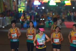 BIB: 145, 0152, 215
                            <button type="button" onclick="openModal(8394525)" class="btn btn-primary btn-sm float-right btn-popup" data-toggle="modal" data-target=".modal-high-quality">
                        <i class="fas fa-shopping-cart"></i> Add to Cart
                    </button>
                                            <button type="button" onclick="isThisMe(8394525, true)" class="btn btn-success btn-sm float-right btn-popup btn-isme hidden" data-toggle="tooltip" data-placement="bottom" title="นี่คือรูปของคุณใช่ไหม คลิกที่นี่เพื่อเอาเข้าอัลบั้ม">
                        <i class="fas fa-plus"></i> Add to album
                    </button>
                    <button type="button" onclick="isThisMe(8394525, false)" class="btn btn-warning btn-sm float-right btn-popup btn-isnotme hidden">
                        <i class="fas fa-ban"></i> Remove from album
                    </button>