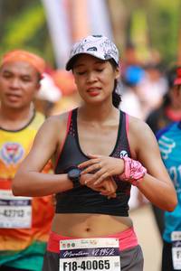 BIB: 4773, 42195, 40065
                            <button type="button" onclick="openModal(7349300)" class="btn btn-primary btn-sm float-right btn-popup" data-toggle="modal" data-target=".modal-high-quality">
                        <i class="fas fa-shopping-cart"></i> Add to Cart
                    </button>
                                            <button type="button" onclick="isThisMe(7349300, true)" class="btn btn-success btn-sm float-right btn-popup btn-isme hidden" data-toggle="tooltip" data-placement="bottom" title="นี่คือรูปของคุณใช่ไหม คลิกที่นี่เพื่อเอาเข้าอัลบั้ม">
                        <i class="fas fa-plus"></i> Add to album
                    </button>
                    <button type="button" onclick="isThisMe(7349300, false)" class="btn btn-warning btn-sm float-right btn-popup btn-isnotme hidden">
                        <i class="fas fa-ban"></i> Remove from album
                    </button>