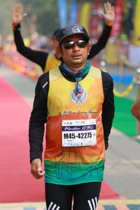 BIB: 4219, 42275
                            <button type="button" onclick="openModal(7358101)" class="btn btn-primary btn-sm float-right btn-popup" data-toggle="modal" data-target=".modal-high-quality">
                        <i class="fas fa-shopping-cart"></i> Add to Cart
                    </button>
                                            <button type="button" onclick="isThisMe(7358101, true)" class="btn btn-success btn-sm float-right btn-popup btn-isme hidden" data-toggle="tooltip" data-placement="bottom" title="นี่คือรูปของคุณใช่ไหม คลิกที่นี่เพื่อเอาเข้าอัลบั้ม">
                        <i class="fas fa-plus"></i> Add to album
                    </button>
                    <button type="button" onclick="isThisMe(7358101, false)" class="btn btn-warning btn-sm float-right btn-popup btn-isnotme hidden">
                        <i class="fas fa-ban"></i> Remove from album
                    </button>