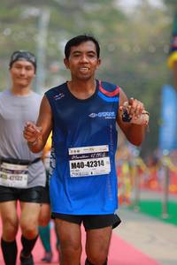 BIB: 195, 42314
                            <button type="button" onclick="openModal(7362614)" class="btn btn-primary btn-sm float-right btn-popup" data-toggle="modal" data-target=".modal-high-quality">
                        <i class="fas fa-shopping-cart"></i> Add to Cart
                    </button>
                                            <button type="button" onclick="isThisMe(7362614, true)" class="btn btn-success btn-sm float-right btn-popup btn-isme hidden" data-toggle="tooltip" data-placement="bottom" title="นี่คือรูปของคุณใช่ไหม คลิกที่นี่เพื่อเอาเข้าอัลบั้ม">
                        <i class="fas fa-plus"></i> Add to album
                    </button>
                    <button type="button" onclick="isThisMe(7362614, false)" class="btn btn-warning btn-sm float-right btn-popup btn-isnotme hidden">
                        <i class="fas fa-ban"></i> Remove from album
                    </button>