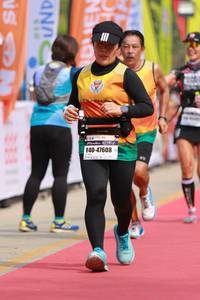 BIB: 2192, 47608
                            <button type="button" onclick="openModal(7373189)" class="btn btn-primary btn-sm float-right btn-popup" data-toggle="modal" data-target=".modal-high-quality">
                        <i class="fas fa-shopping-cart"></i> Add to Cart
                    </button>
                                            <button type="button" onclick="isThisMe(7373189, true)" class="btn btn-success btn-sm float-right btn-popup btn-isme hidden" data-toggle="tooltip" data-placement="bottom" title="นี่คือรูปของคุณใช่ไหม คลิกที่นี่เพื่อเอาเข้าอัลบั้ม">
                        <i class="fas fa-plus"></i> Add to album
                    </button>
                    <button type="button" onclick="isThisMe(7373189, false)" class="btn btn-warning btn-sm float-right btn-popup btn-isnotme hidden">
                        <i class="fas fa-ban"></i> Remove from album
                    </button>