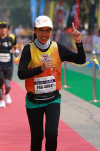 BIB: 12195, 48047
                            <button type="button" onclick="openModal(7380629)" class="btn btn-primary btn-sm float-right btn-popup" data-toggle="modal" data-target=".modal-high-quality">
                        <i class="fas fa-shopping-cart"></i> Add to Cart
                    </button>
                                            <button type="button" onclick="isThisMe(7380629, true)" class="btn btn-success btn-sm float-right btn-popup btn-isme hidden" data-toggle="tooltip" data-placement="bottom" title="นี่คือรูปของคุณใช่ไหม คลิกที่นี่เพื่อเอาเข้าอัลบั้ม">
                        <i class="fas fa-plus"></i> Add to album
                    </button>
                    <button type="button" onclick="isThisMe(7380629, false)" class="btn btn-warning btn-sm float-right btn-popup btn-isnotme hidden">
                        <i class="fas fa-ban"></i> Remove from album
                    </button>