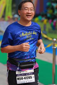 BIB: 2018, 42195, 47265
                            <button type="button" onclick="openModal(7380068)" class="btn btn-primary btn-sm float-right btn-popup" data-toggle="modal" data-target=".modal-high-quality">
                        <i class="fas fa-shopping-cart"></i> Add to Cart
                    </button>
                                            <button type="button" onclick="isThisMe(7380068, true)" class="btn btn-success btn-sm float-right btn-popup btn-isme hidden" data-toggle="tooltip" data-placement="bottom" title="นี่คือรูปของคุณใช่ไหม คลิกที่นี่เพื่อเอาเข้าอัลบั้ม">
                        <i class="fas fa-plus"></i> Add to album
                    </button>
                    <button type="button" onclick="isThisMe(7380068, false)" class="btn btn-warning btn-sm float-right btn-popup btn-isnotme hidden">
                        <i class="fas fa-ban"></i> Remove from album
                    </button>