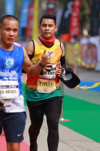 BIB: 42625, 48365
                            <button type="button" onclick="openModal(7384926)" class="btn btn-primary btn-sm float-right btn-popup" data-toggle="modal" data-target=".modal-high-quality">
                        <i class="fas fa-shopping-cart"></i> Add to Cart
                    </button>
                                            <button type="button" onclick="isThisMe(7384926, true)" class="btn btn-success btn-sm float-right btn-popup btn-isme hidden" data-toggle="tooltip" data-placement="bottom" title="นี่คือรูปของคุณใช่ไหม คลิกที่นี่เพื่อเอาเข้าอัลบั้ม">
                        <i class="fas fa-plus"></i> Add to album
                    </button>
                    <button type="button" onclick="isThisMe(7384926, false)" class="btn btn-warning btn-sm float-right btn-popup btn-isnotme hidden">
                        <i class="fas fa-ban"></i> Remove from album
                    </button>