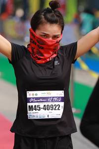 BIB: 42195, 40922
                            <button type="button" onclick="openModal(7381682)" class="btn btn-primary btn-sm float-right btn-popup" data-toggle="modal" data-target=".modal-high-quality">
                        <i class="fas fa-shopping-cart"></i> Add to Cart
                    </button>
                                            <button type="button" onclick="isThisMe(7381682, true)" class="btn btn-success btn-sm float-right btn-popup btn-isme hidden" data-toggle="tooltip" data-placement="bottom" title="นี่คือรูปของคุณใช่ไหม คลิกที่นี่เพื่อเอาเข้าอัลบั้ม">
                        <i class="fas fa-plus"></i> Add to album
                    </button>
                    <button type="button" onclick="isThisMe(7381682, false)" class="btn btn-warning btn-sm float-right btn-popup btn-isnotme hidden">
                        <i class="fas fa-ban"></i> Remove from album
                    </button>