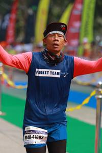 BIB: 42195, 41892
                            <button type="button" onclick="openModal(7384816)" class="btn btn-primary btn-sm float-right btn-popup" data-toggle="modal" data-target=".modal-high-quality">
                        <i class="fas fa-shopping-cart"></i> Add to Cart
                    </button>
                                            <button type="button" onclick="isThisMe(7384816, true)" class="btn btn-success btn-sm float-right btn-popup btn-isme hidden" data-toggle="tooltip" data-placement="bottom" title="นี่คือรูปของคุณใช่ไหม คลิกที่นี่เพื่อเอาเข้าอัลบั้ม">
                        <i class="fas fa-plus"></i> Add to album
                    </button>
                    <button type="button" onclick="isThisMe(7384816, false)" class="btn btn-warning btn-sm float-right btn-popup btn-isnotme hidden">
                        <i class="fas fa-ban"></i> Remove from album
                    </button>