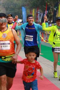 BIB: 46838, 45891, 480
                            <button type="button" onclick="openModal(7379884)" class="btn btn-primary btn-sm float-right btn-popup" data-toggle="modal" data-target=".modal-high-quality">
                        <i class="fas fa-shopping-cart"></i> Add to Cart
                    </button>
                                            <button type="button" onclick="isThisMe(7379884, true)" class="btn btn-success btn-sm float-right btn-popup btn-isme hidden" data-toggle="tooltip" data-placement="bottom" title="นี่คือรูปของคุณใช่ไหม คลิกที่นี่เพื่อเอาเข้าอัลบั้ม">
                        <i class="fas fa-plus"></i> Add to album
                    </button>
                    <button type="button" onclick="isThisMe(7379884, false)" class="btn btn-warning btn-sm float-right btn-popup btn-isnotme hidden">
                        <i class="fas fa-ban"></i> Remove from album
                    </button>