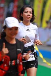 BIB: 2195, 089
                            <button type="button" onclick="openModal(7384384)" class="btn btn-primary btn-sm float-right btn-popup" data-toggle="modal" data-target=".modal-high-quality">
                        <i class="fas fa-shopping-cart"></i> Add to Cart
                    </button>
                                            <button type="button" onclick="isThisMe(7384384, true)" class="btn btn-success btn-sm float-right btn-popup btn-isme hidden" data-toggle="tooltip" data-placement="bottom" title="นี่คือรูปของคุณใช่ไหม คลิกที่นี่เพื่อเอาเข้าอัลบั้ม">
                        <i class="fas fa-plus"></i> Add to album
                    </button>
                    <button type="button" onclick="isThisMe(7384384, false)" class="btn btn-warning btn-sm float-right btn-popup btn-isnotme hidden">
                        <i class="fas fa-ban"></i> Remove from album
                    </button>