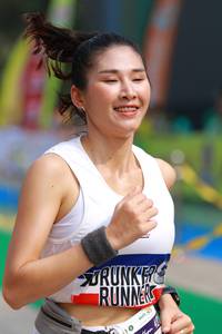 BIB: 420
                            <button type="button" onclick="openModal(7382388)" class="btn btn-primary btn-sm float-right btn-popup" data-toggle="modal" data-target=".modal-high-quality">
                        <i class="fas fa-shopping-cart"></i> Add to Cart
                    </button>
                                            <button type="button" onclick="isThisMe(7382388, true)" class="btn btn-success btn-sm float-right btn-popup btn-isme hidden" data-toggle="tooltip" data-placement="bottom" title="นี่คือรูปของคุณใช่ไหม คลิกที่นี่เพื่อเอาเข้าอัลบั้ม">
                        <i class="fas fa-plus"></i> Add to album
                    </button>
                    <button type="button" onclick="isThisMe(7382388, false)" class="btn btn-warning btn-sm float-right btn-popup btn-isnotme hidden">
                        <i class="fas fa-ban"></i> Remove from album
                    </button>