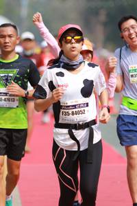 BIB: 47613, 12192, 84052
                            <button type="button" onclick="openModal(7387289)" class="btn btn-primary btn-sm float-right btn-popup" data-toggle="modal" data-target=".modal-high-quality">
                        <i class="fas fa-shopping-cart"></i> Add to Cart
                    </button>
                                            <button type="button" onclick="isThisMe(7387289, true)" class="btn btn-success btn-sm float-right btn-popup btn-isme hidden" data-toggle="tooltip" data-placement="bottom" title="นี่คือรูปของคุณใช่ไหม คลิกที่นี่เพื่อเอาเข้าอัลบั้ม">
                        <i class="fas fa-plus"></i> Add to album
                    </button>
                    <button type="button" onclick="isThisMe(7387289, false)" class="btn btn-warning btn-sm float-right btn-popup btn-isnotme hidden">
                        <i class="fas fa-ban"></i> Remove from album
                    </button>