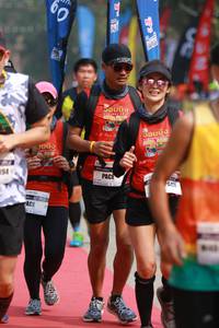 BIB: 194
                            <button type="button" onclick="openModal(7387798)" class="btn btn-primary btn-sm float-right btn-popup" data-toggle="modal" data-target=".modal-high-quality">
                        <i class="fas fa-shopping-cart"></i> Add to Cart
                    </button>
                                            <button type="button" onclick="isThisMe(7387798, true)" class="btn btn-success btn-sm float-right btn-popup btn-isme hidden" data-toggle="tooltip" data-placement="bottom" title="นี่คือรูปของคุณใช่ไหม คลิกที่นี่เพื่อเอาเข้าอัลบั้ม">
                        <i class="fas fa-plus"></i> Add to album
                    </button>
                    <button type="button" onclick="isThisMe(7387798, false)" class="btn btn-warning btn-sm float-right btn-popup btn-isnotme hidden">
                        <i class="fas fa-ban"></i> Remove from album
                    </button>