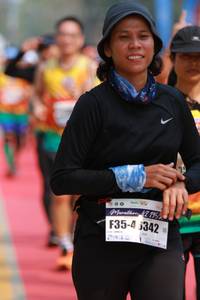 BIB: 42195, 342
                            <button type="button" onclick="openModal(7387682)" class="btn btn-primary btn-sm float-right btn-popup" data-toggle="modal" data-target=".modal-high-quality">
                        <i class="fas fa-shopping-cart"></i> Add to Cart
                    </button>
                                            <button type="button" onclick="isThisMe(7387682, true)" class="btn btn-success btn-sm float-right btn-popup btn-isme hidden" data-toggle="tooltip" data-placement="bottom" title="นี่คือรูปของคุณใช่ไหม คลิกที่นี่เพื่อเอาเข้าอัลบั้ม">
                        <i class="fas fa-plus"></i> Add to album
                    </button>
                    <button type="button" onclick="isThisMe(7387682, false)" class="btn btn-warning btn-sm float-right btn-popup btn-isnotme hidden">
                        <i class="fas fa-ban"></i> Remove from album
                    </button>