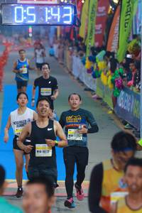 BIB: 143, 16712
                            <button type="button" onclick="openModal(7395978)" class="btn btn-primary btn-sm float-right btn-popup" data-toggle="modal" data-target=".modal-high-quality">
                        <i class="fas fa-shopping-cart"></i> Add to Cart
                    </button>
                                            <button type="button" onclick="isThisMe(7395978, true)" class="btn btn-success btn-sm float-right btn-popup btn-isme hidden" data-toggle="tooltip" data-placement="bottom" title="นี่คือรูปของคุณใช่ไหม คลิกที่นี่เพื่อเอาเข้าอัลบั้ม">
                        <i class="fas fa-plus"></i> Add to album
                    </button>
                    <button type="button" onclick="isThisMe(7395978, false)" class="btn btn-warning btn-sm float-right btn-popup btn-isnotme hidden">
                        <i class="fas fa-ban"></i> Remove from album
                    </button>