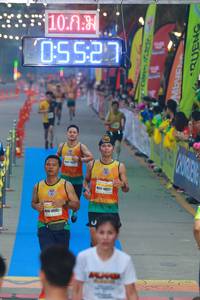 BIB: 527
                            <button type="button" onclick="openModal(7401154)" class="btn btn-primary btn-sm float-right btn-popup" data-toggle="modal" data-target=".modal-high-quality">
                        <i class="fas fa-shopping-cart"></i> Add to Cart
                    </button>
                                            <button type="button" onclick="isThisMe(7401154, true)" class="btn btn-success btn-sm float-right btn-popup btn-isme hidden" data-toggle="tooltip" data-placement="bottom" title="นี่คือรูปของคุณใช่ไหม คลิกที่นี่เพื่อเอาเข้าอัลบั้ม">
                        <i class="fas fa-plus"></i> Add to album
                    </button>
                    <button type="button" onclick="isThisMe(7401154, false)" class="btn btn-warning btn-sm float-right btn-popup btn-isnotme hidden">
                        <i class="fas fa-ban"></i> Remove from album
                    </button>