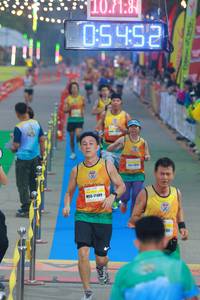 BIB: 10718, 11489, 200, 
                            <button type="button" onclick="openModal(7400341)" class="btn btn-primary btn-sm float-right btn-popup" data-toggle="modal" data-target=".modal-high-quality">
                        <i class="fas fa-shopping-cart"></i> Add to Cart
                    </button>
                                            <button type="button" onclick="isThisMe(7400341, true)" class="btn btn-success btn-sm float-right btn-popup btn-isme hidden" data-toggle="tooltip" data-placement="bottom" title="นี่คือรูปของคุณใช่ไหม คลิกที่นี่เพื่อเอาเข้าอัลบั้ม">
                        <i class="fas fa-plus"></i> Add to album
                    </button>
                    <button type="button" onclick="isThisMe(7400341, false)" class="btn btn-warning btn-sm float-right btn-popup btn-isnotme hidden">
                        <i class="fas fa-ban"></i> Remove from album
                    </button>