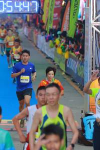 BIB: 05447
                            <button type="button" onclick="openModal(7400144)" class="btn btn-primary btn-sm float-right btn-popup" data-toggle="modal" data-target=".modal-high-quality">
                        <i class="fas fa-shopping-cart"></i> Add to Cart
                    </button>
                                            <button type="button" onclick="isThisMe(7400144, true)" class="btn btn-success btn-sm float-right btn-popup btn-isme hidden" data-toggle="tooltip" data-placement="bottom" title="นี่คือรูปของคุณใช่ไหม คลิกที่นี่เพื่อเอาเข้าอัลบั้ม">
                        <i class="fas fa-plus"></i> Add to album
                    </button>
                    <button type="button" onclick="isThisMe(7400144, false)" class="btn btn-warning btn-sm float-right btn-popup btn-isnotme hidden">
                        <i class="fas fa-ban"></i> Remove from album
                    </button>