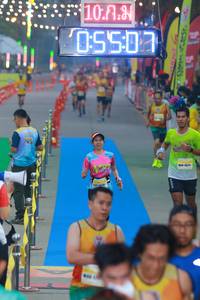 BIB: 104, 352
                            <button type="button" onclick="openModal(7400690)" class="btn btn-primary btn-sm float-right btn-popup" data-toggle="modal" data-target=".modal-high-quality">
                        <i class="fas fa-shopping-cart"></i> Add to Cart
                    </button>
                                            <button type="button" onclick="isThisMe(7400690, true)" class="btn btn-success btn-sm float-right btn-popup btn-isme hidden" data-toggle="tooltip" data-placement="bottom" title="นี่คือรูปของคุณใช่ไหม คลิกที่นี่เพื่อเอาเข้าอัลบั้ม">
                        <i class="fas fa-plus"></i> Add to album
                    </button>
                    <button type="button" onclick="isThisMe(7400690, false)" class="btn btn-warning btn-sm float-right btn-popup btn-isnotme hidden">
                        <i class="fas fa-ban"></i> Remove from album
                    </button>