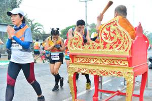 BIB: 47719, 48448
                            <button type="button" onclick="openModal(8790680)" class="btn btn-primary btn-sm float-right btn-popup" data-toggle="modal" data-target=".modal-high-quality">
                        <i class="fas fa-shopping-cart"></i> Add to Cart
                    </button>
                                            <button type="button" onclick="isThisMe(8790680, true)" class="btn btn-success btn-sm float-right btn-popup btn-isme hidden" data-toggle="tooltip" data-placement="bottom" title="นี่คือรูปของคุณใช่ไหม คลิกที่นี่เพื่อเอาเข้าอัลบั้ม">
                        <i class="fas fa-plus"></i> Add to album
                    </button>
                    <button type="button" onclick="isThisMe(8790680, false)" class="btn btn-warning btn-sm float-right btn-popup btn-isnotme hidden">
                        <i class="fas fa-ban"></i> Remove from album
                    </button>