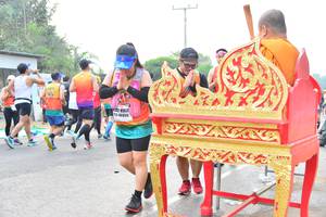 BIB: 46955
                            <button type="button" onclick="openModal(8799041)" class="btn btn-primary btn-sm float-right btn-popup" data-toggle="modal" data-target=".modal-high-quality">
                        <i class="fas fa-shopping-cart"></i> Add to Cart
                    </button>
                                            <button type="button" onclick="isThisMe(8799041, true)" class="btn btn-success btn-sm float-right btn-popup btn-isme hidden" data-toggle="tooltip" data-placement="bottom" title="นี่คือรูปของคุณใช่ไหม คลิกที่นี่เพื่อเอาเข้าอัลบั้ม">
                        <i class="fas fa-plus"></i> Add to album
                    </button>
                    <button type="button" onclick="isThisMe(8799041, false)" class="btn btn-warning btn-sm float-right btn-popup btn-isnotme hidden">
                        <i class="fas fa-ban"></i> Remove from album
                    </button>