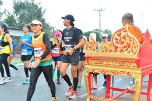 BIB: 343998, 40548, 45215
                            <button type="button" onclick="openModal(8777669)" class="btn btn-primary btn-sm float-right btn-popup" data-toggle="modal" data-target=".modal-high-quality">
                        <i class="fas fa-shopping-cart"></i> Add to Cart
                    </button>
                                            <button type="button" onclick="isThisMe(8777669, true)" class="btn btn-success btn-sm float-right btn-popup btn-isme hidden" data-toggle="tooltip" data-placement="bottom" title="นี่คือรูปของคุณใช่ไหม คลิกที่นี่เพื่อเอาเข้าอัลบั้ม">
                        <i class="fas fa-plus"></i> Add to album
                    </button>
                    <button type="button" onclick="isThisMe(8777669, false)" class="btn btn-warning btn-sm float-right btn-popup btn-isnotme hidden">
                        <i class="fas fa-ban"></i> Remove from album
                    </button>
